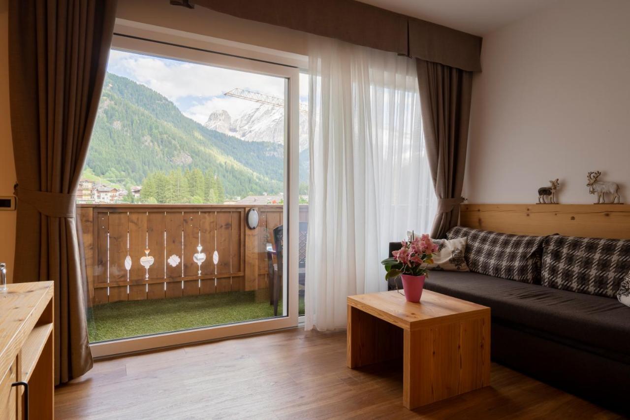 Hotel Astoria Canazei Εξωτερικό φωτογραφία