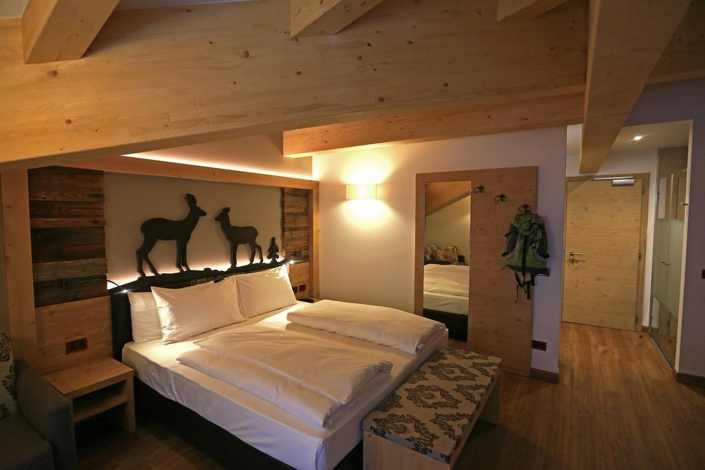 Hotel Astoria Canazei Εξωτερικό φωτογραφία