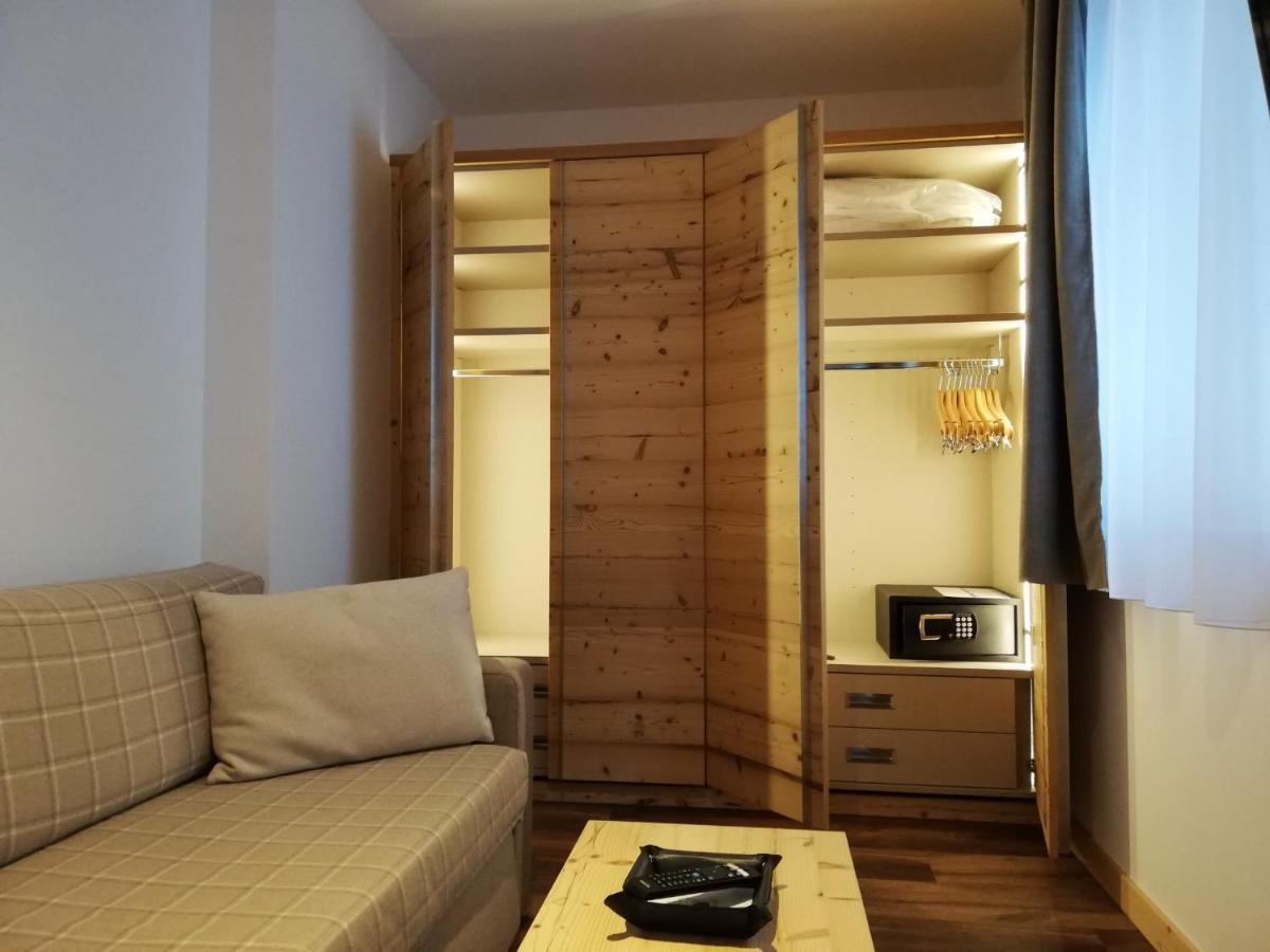 Hotel Astoria Canazei Εξωτερικό φωτογραφία
